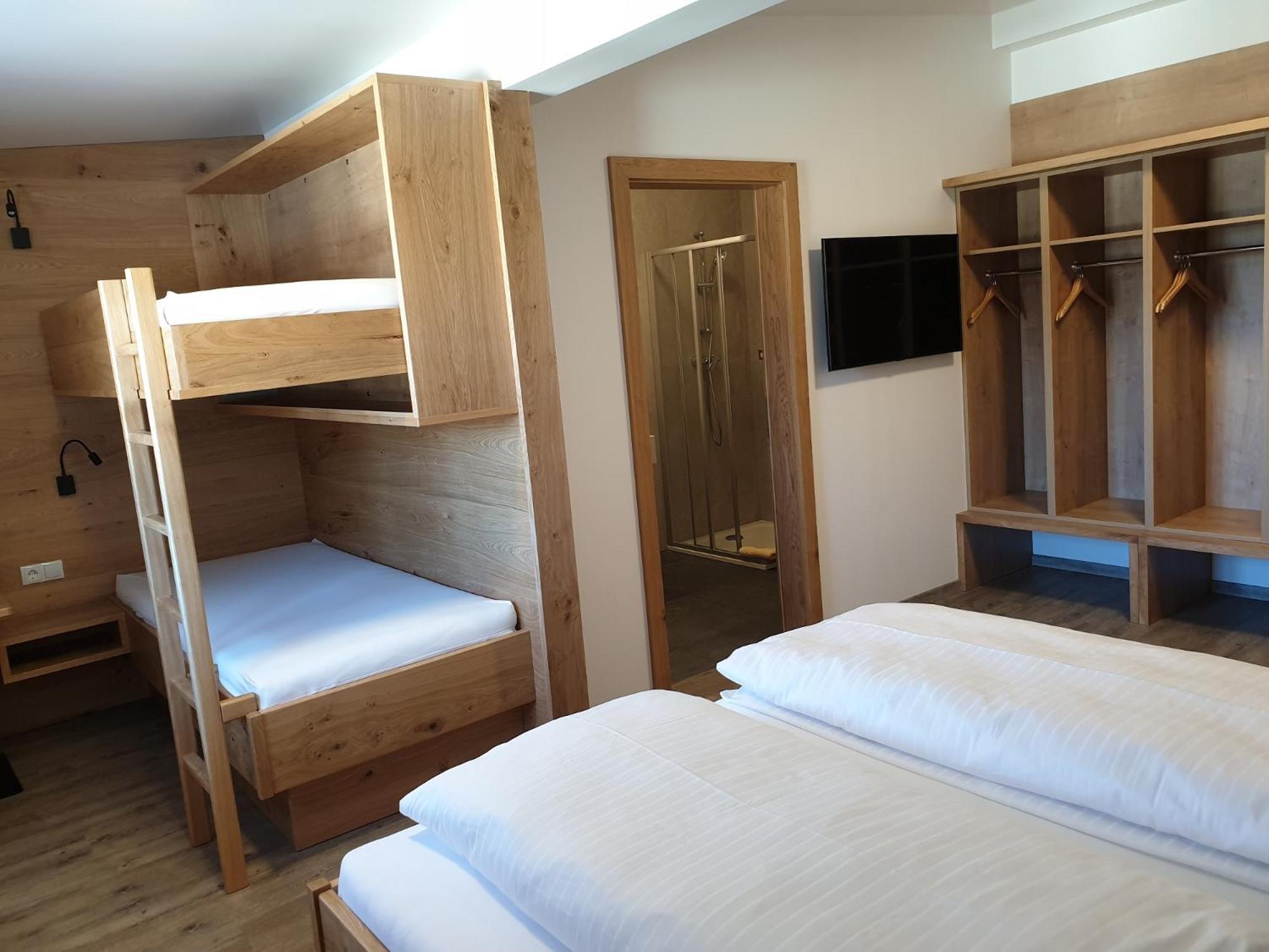 Hanneshof Flachau Room photo